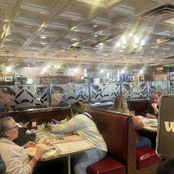 Goshen Plaza Diner - Diners Near Me - Goshen, New York Goshen Plaza Diner - Diners Near Me - Goshen, New York