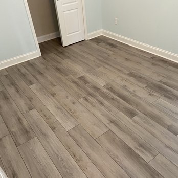 Oliver Beux Construction - a hardwood floor in a home - Flooring Near Me Oliver Beux Construction - a hardwood floor in a home - Flooring Near Me
