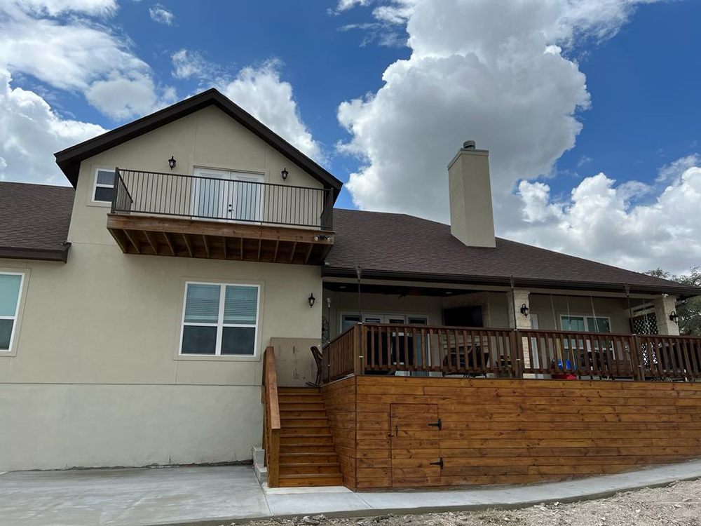 Slide of Hernandez Contractor