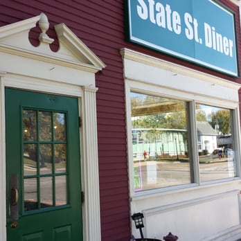 State Street Diner - Exterior - Breakfast & Brunch Near Me - Geneva, Illinois State Street Diner - Exterior - Breakfast & Brunch Near Me - Geneva, Illinois