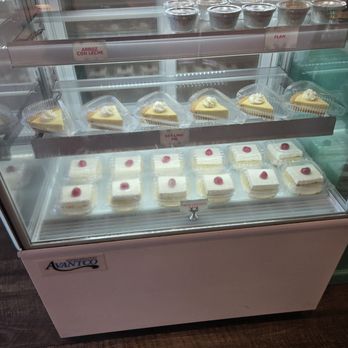 Buena Gente Cuban Bakery - Dessert - Coffee & Tea Near Me - Decatur, Georgia