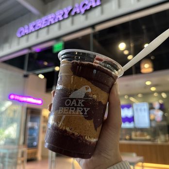 Oakberry Acai - Works - Acai Bowl - (16 oz. 475 ml.) with Unlimited Toppings, yummy - Acai Bowls Near Me - Huntington Beach, California