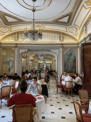 Gran Caffè Gambrinus by null
