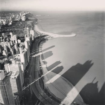 360 Chicago - Afternoon sun - Observatories Near Me - Chicago, Illinois