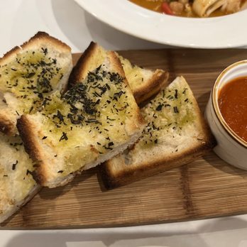 Pappardella - Garlic bread - Italian Near Me - New York, New York Pappardella - Garlic bread - Italian Near Me - New York, New York