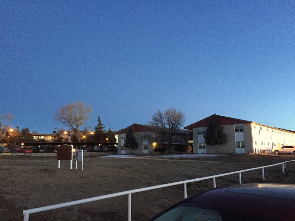 CEDAR CREST APARTMENTS Updated August 2024 220 Nizhoni Blvd, Gallup