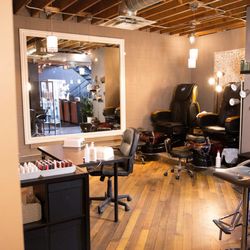 Q Hair Design
