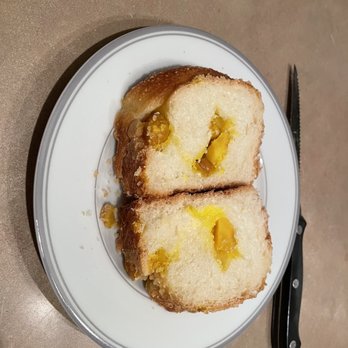 Tous Les Jours - Slices of chestnut pan bread - Bakeries Near Me - Seattle, Washington