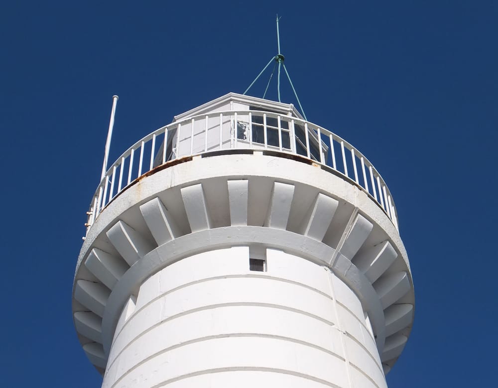 DONAGHADEE LIGHTHOUSE Updated July 2024 17 Photos Town Parks Of