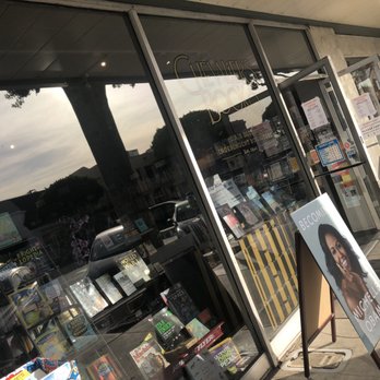 Chevalier's Books - Bookstores Near Me - Los Angeles, California Chevalier's Books - Bookstores Near Me - Los Angeles, California