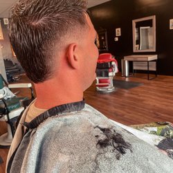 Mad Hatter Barber