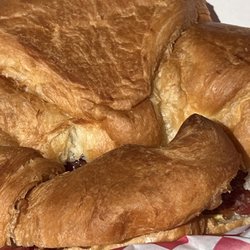 Cafe Italiano - Awesome bacon croissant