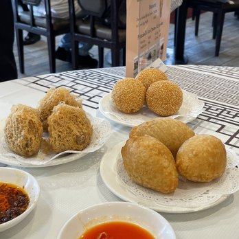 Dim Sum King - Taro root, buchi and fried pork dumpling. My faves. - Dim Sum Near Me - Daly City, California Dim Sum King - Taro root, buchi and fried pork dumpling. My faves. - Dim Sum Near Me - Daly City, California