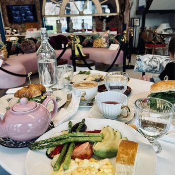 Studio Cafe - Breakfast & Brunch Near Me - Westport, Connecticut Studio Cafe - Breakfast & Brunch Near Me - Westport, Connecticut
