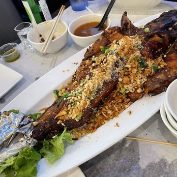 Bien Hen Restaurant - Whole Catfish - Seafood Near Me - Westminster, California