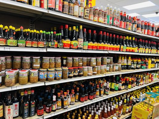 New Saigon Market by null