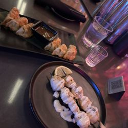 Saku Yakitori & Sushi Bar - Gyzoa ans scallops