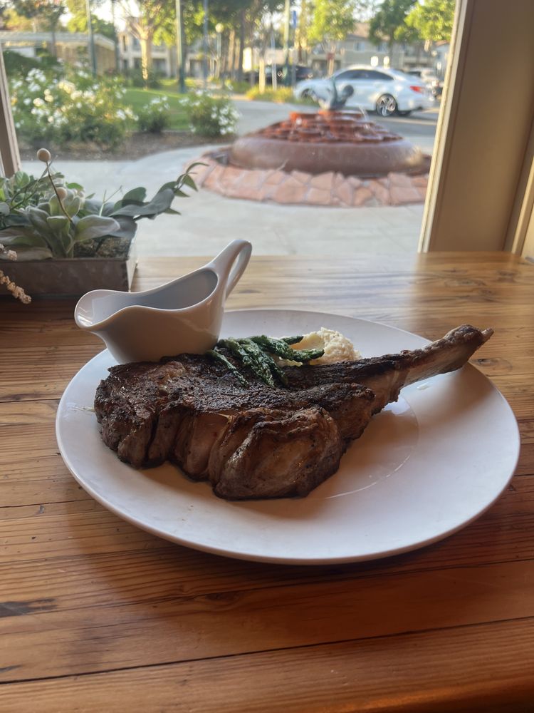 Owen's Bistro