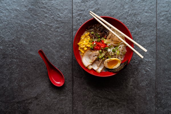 Poke Burri / Lifting Noodles Ramen by null