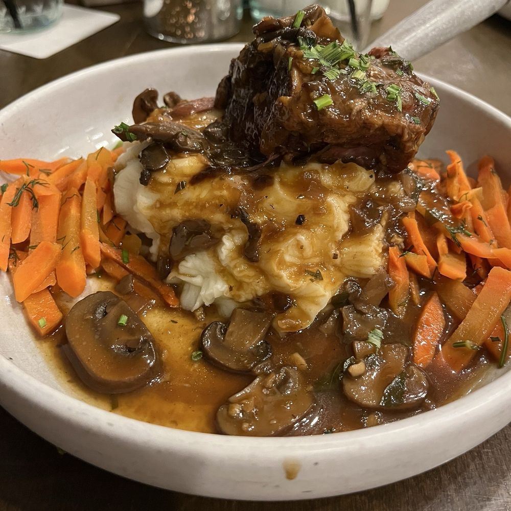 Parkside 23 - Braised Short Rib - New American Near Me - Brookfield, Wisconsin