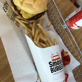 Smashburger - KIDS CHEESEBURGER - Burgers Near Me - Lehi, Utah