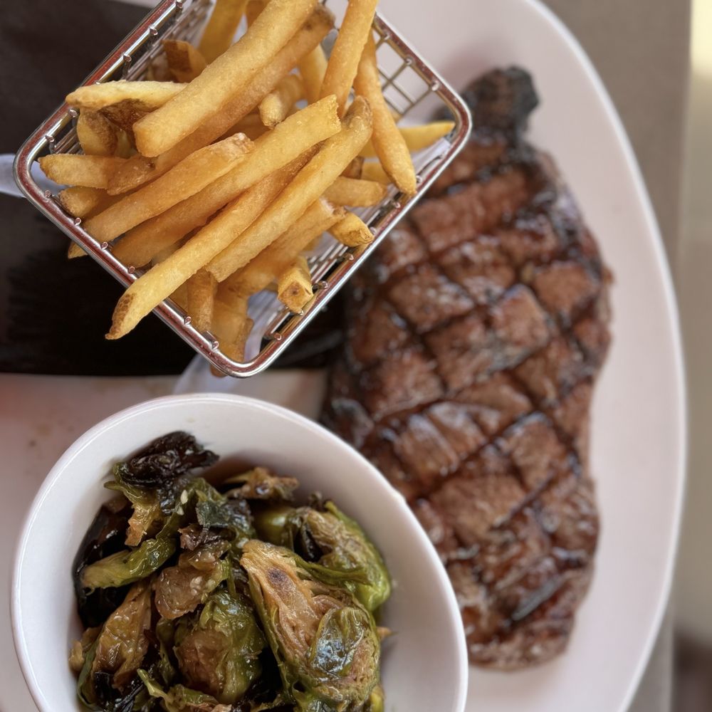 110 Grill - NY strip - American Near Me - Hadley, Massachusetts 110 Grill - NY strip - American Near Me - Hadley, Massachusetts