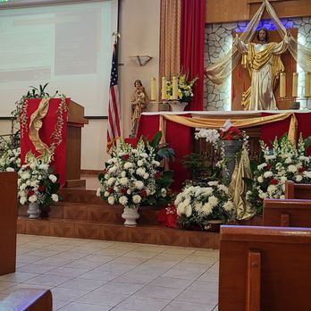 Mary Immaculate Catholic Church - The main stage - Churches Near Me - Pacoima, California Mary Immaculate Catholic Church - The main stage - Churches Near Me - Pacoima, California