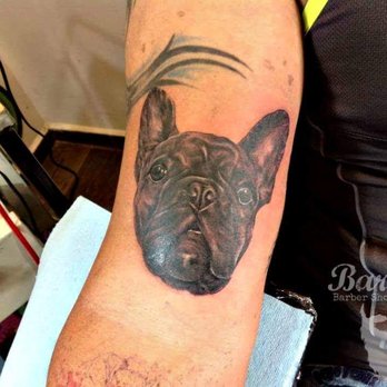 Barberó - Tatuaje con amor incondicional. - Barbers Near Me - Puerto Vallarta, JAL Barberó - Tatuaje con amor incondicional. - Barbers Near Me - Puerto Vallarta, JAL