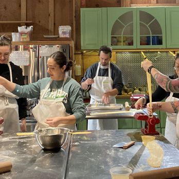 The Brooklyn Kitchen - Hands-on technique-based classes - Cooking Schools Near Me - Brooklyn, New York