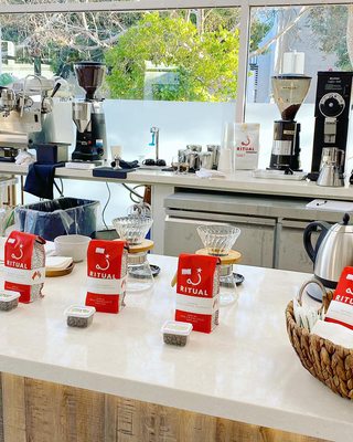 Jiaren Cafe: Coffee, Boba & Events by null