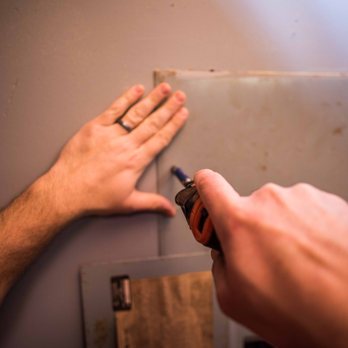 Virginia State Home Inspections - Removing the electric panel cover. Home inspection at Hampton Virginia - Home Inspectors Near Me Virginia State Home Inspections - Removing the electric panel cover. Home inspection at Hampton Virginia - Home Inspectors Near Me