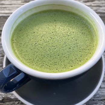 Blueys Kitchen - 8oz Matcha latte - Cafes Near Me - Santa Monica, California Blueys Kitchen - 8oz Matcha latte - Cafes Near Me - Santa Monica, California