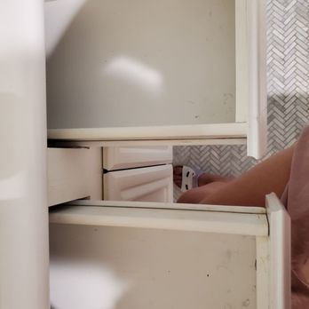 Got It Maid - Dust in the bathroom drawers - Home Cleaning Near Me - Irvine, California Got It Maid - Dust in the bathroom drawers - Home Cleaning Near Me - Irvine, California
