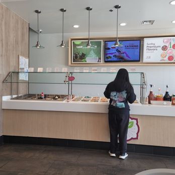 Yogurtland - Extra topping sections! - Ice Cream & Frozen Yogurt Near Me - Hayward, California Yogurtland - Extra topping sections! - Ice Cream & Frozen Yogurt Near Me - Hayward, California