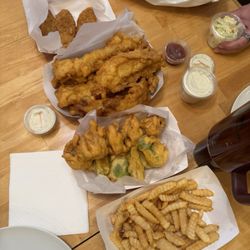 Tugboat Fish and Chips 6 - Everything