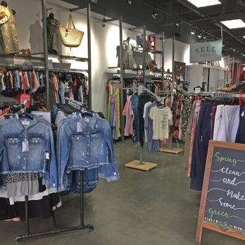 Uptown Cheapskate - This place is visually uplifting. Nothing fussy about it, just simple well organized racks. - Women's Clothing Near Me - Springfield, Missouri Uptown Cheapskate - This place is visually uplifting. Nothing fussy about it, just simple well organized racks. - Women's Clothing Near Me - Springfield, Missouri