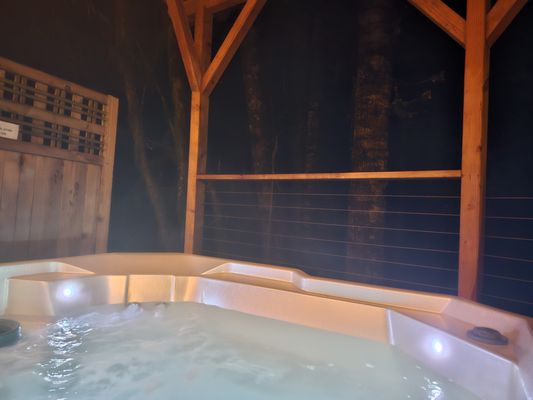 Stormking Cabins & Spa by null