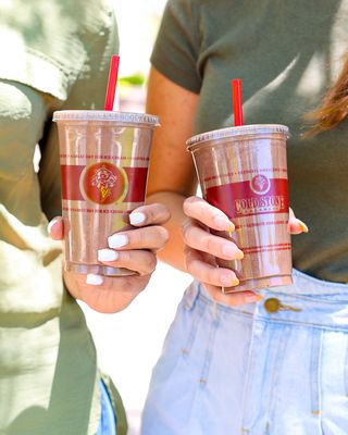 Cold Stone Creamery by null