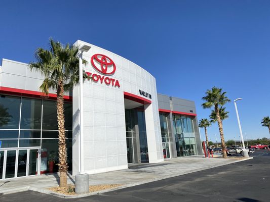 VALLEY HI TOYOTA - Updated July 2025 - 148 Photos & 320 Reviews - 14612 ...