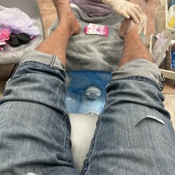 LA Nails - Oo yeah happy feet here.