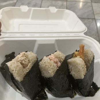 Onigilly Japanese Kitchen - Snow crab, miso tuna salad and tempura shrimp - Japanese Near Me - San Francisco, California