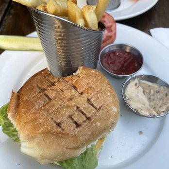 Fred's Restaurant - Salmon Burger with Tartar Sauce - Breakfast & Brunch Near Me - New York, New York Fred's Restaurant - Salmon Burger with Tartar Sauce - Breakfast & Brunch Near Me - New York, New York