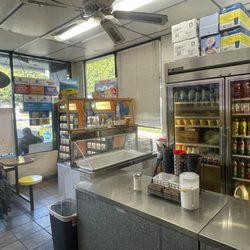 Magee's Donuts