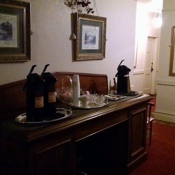 The Bishop Hotel - common area 3rd floor - Hotels Near Me - Port Townsend, Washington The Bishop Hotel - common area 3rd floor - Hotels Near Me - Port Townsend, Washington