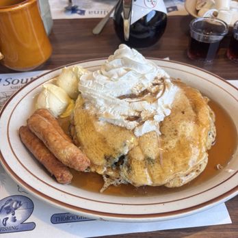 Golden Griddle Pancake House - The best buttermilk blueberry pancakes - Breakfast & Brunch Near Me - North Myrtle Beach, South Carolina