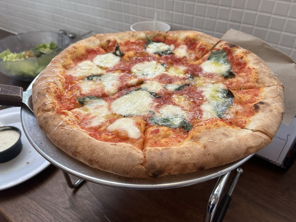 PIZZA LUCA Updated November 2024 19 Photos & 13 Reviews 213 N