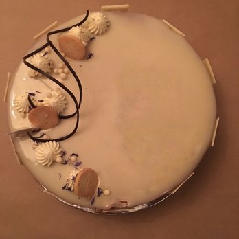 Roselle - Bakeries Near Me - Toronto, Ontario