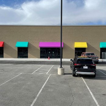 Leo's Awnings & Interiors - Furniture Reupholstery Near Me - Reno, Nevada Leo's Awnings & Interiors - Furniture Reupholstery Near Me - Reno, Nevada