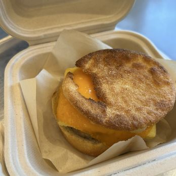 KRISP Fresh Living - Vegan breakfast sandwich - Coffee & Tea Near Me - Irvine, California KRISP Fresh Living - Vegan breakfast sandwich - Coffee & Tea Near Me - Irvine, California