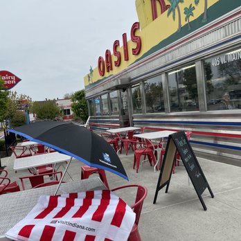 Oasis Diner - Front of the restaurant with outdoor table seating #visitindy #20in20 #visithendrickscounty - Diners Near Me - Plainfield, Indiana